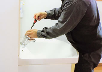 トイレのつまりなどの水道廻りの依頼